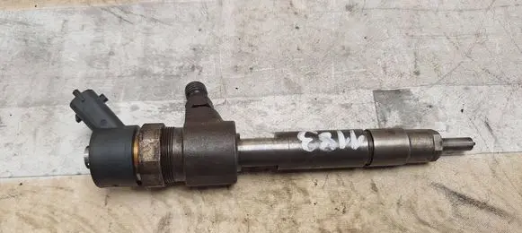 Opel Zafira B Fuel injector 0445110276