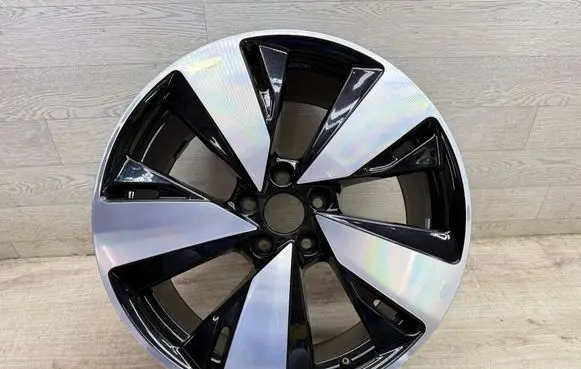 Audi A5 R19 alloy rim 8B3601025AR