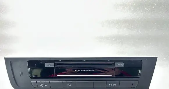 Audi A6 S6 C7 4G Radio/CD/DVD/GPS head unit 4G1035021D
