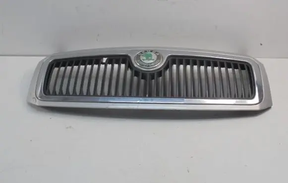Skoda Fabia Mk2 (5J) Front grill 6Y0853668B