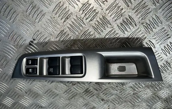 Subaru Forester SH Electric window control switch 94266FG530