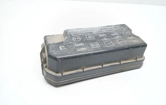 Toyota Corolla E90 Fuse box cover 