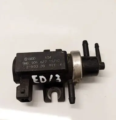 Audi A4 S4 B5 8D Turbo solenoid valve 1H0906627