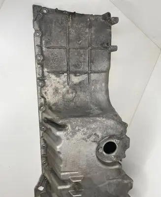 BMW 5 E60 E61 Oil sump 7793495