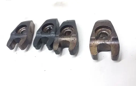 Peugeot 1007 Fuel Injector clamp holder