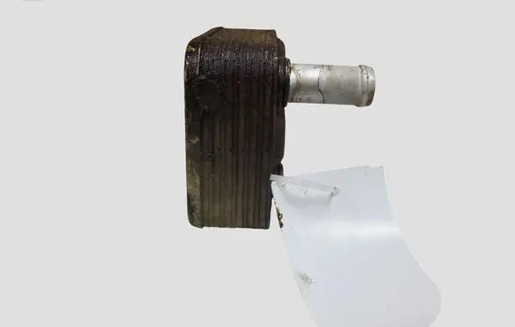 Ford Focus Oil filter mounting bracket CM5G6B856FA