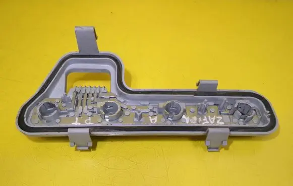 Opel Zafira A Tail light bulb cover holder GM5249