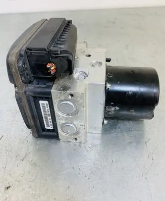 BMW 5 E60 E61 ABS Pump 3451678415101 678415101 678415301