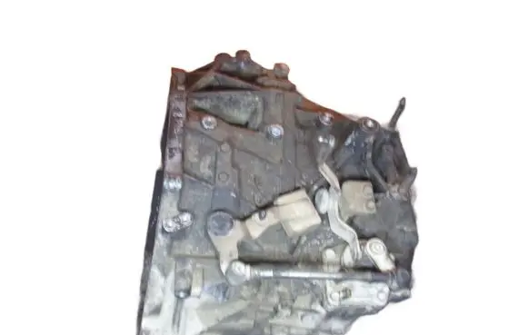 Mitsubishi Outlander Manual 6 speed gearbox 2WD BIEGOW