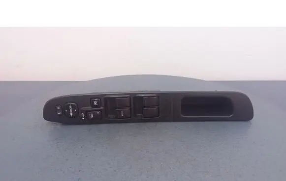 Subaru Impreza II Electric window control switch