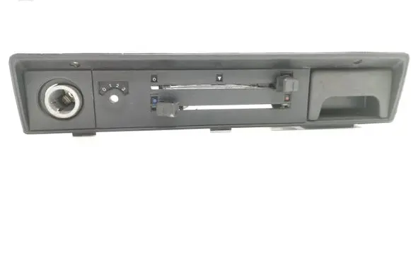 Volkswagen Polo I 86 Climate control unit 88352208 867919395