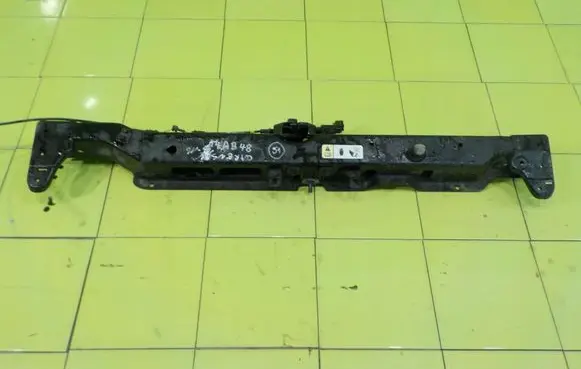 KIA Carens III Radiator support slam panel 