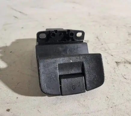 Renault Espace - Grand espace IV Hand parking brake switch 8200048590B