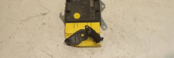 Skoda Superb B8 (3V) Airbag control unit/module 5Q0959655AT AU030VW21 00030317