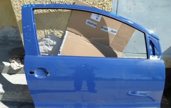Door (2 Door Coupe)