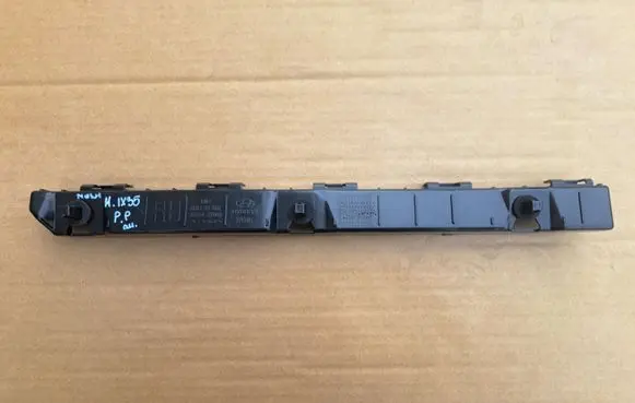 Hyundai ix35 Rear bumper mounting bracket 866142Y000