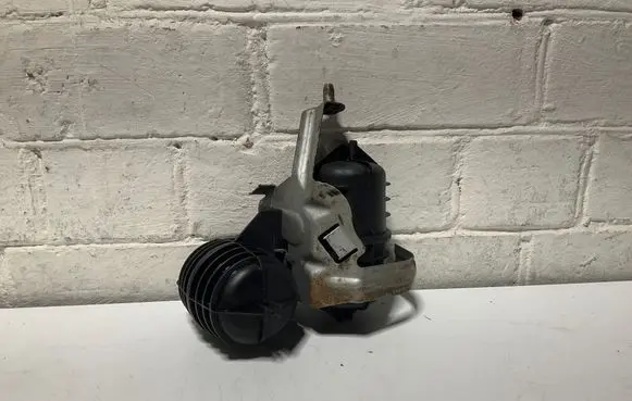 BMW 5 E60 E61 Turbo system vacuum part 7799790 2247620 7565810