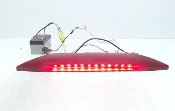 Volvo V60 Third/center stoplight
