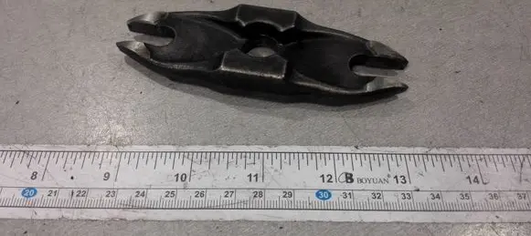 Mazda 626 Fuel Injector clamp holder