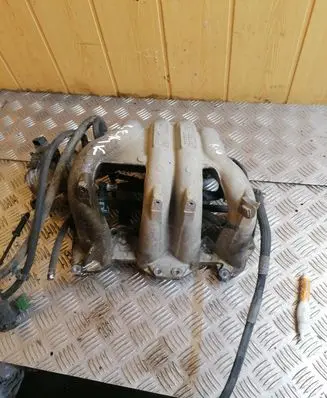 Renault Scenic I Intake manifold 7700865228