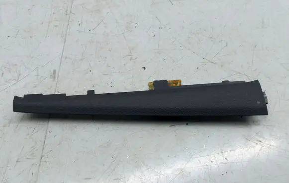 Volkswagen Jetta VI Other interior part 5C6868237