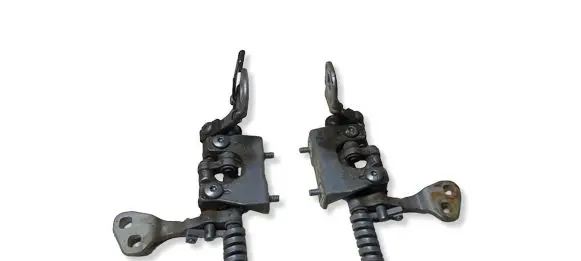 BMW 3 E90 E91 Tailgate/trunk/boot hinge 7119042