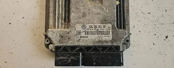 Skoda Octavia Mk2 (1Z) Engine control unit/module 03G906021A 03G906021RR 0281014140