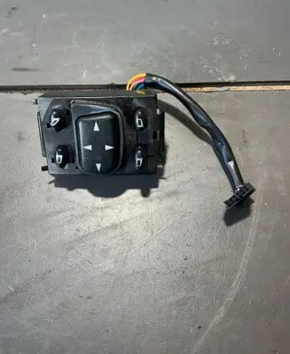 Mercedes-Benz S W220 Wing mirror switch 2208211551 03463305