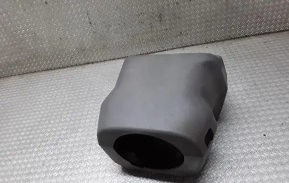 Steering wheel column trim