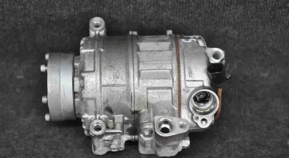 Audi RS4 B8 Air conditioning (A/C) compressor (pump) 4471906927 8K0260805H