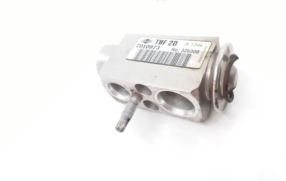 Volvo S80 Air conditioning (A/C) expansion valve 326308 7010973 R134A
