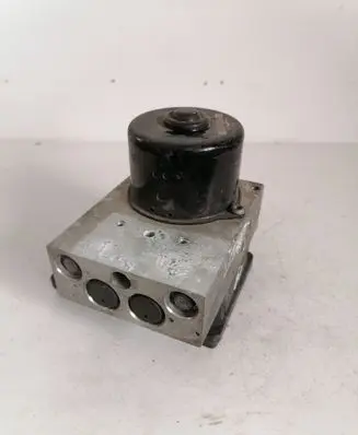 Mercedes-Benz C W203 ABS Pump A2034310812Q01 A20954522532
