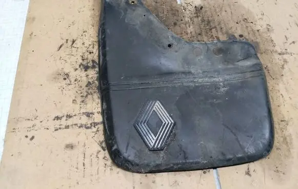 Renault 25 Front mudguard 