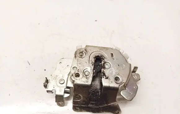 Nissan e-NV200 Rear door lock 