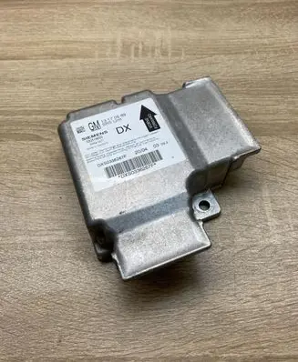 Opel Vectra C Airbag control unit/module 13170589