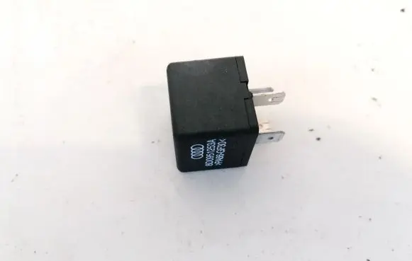 Audi A6 S6 C5 4B Other relay 8d0951253a