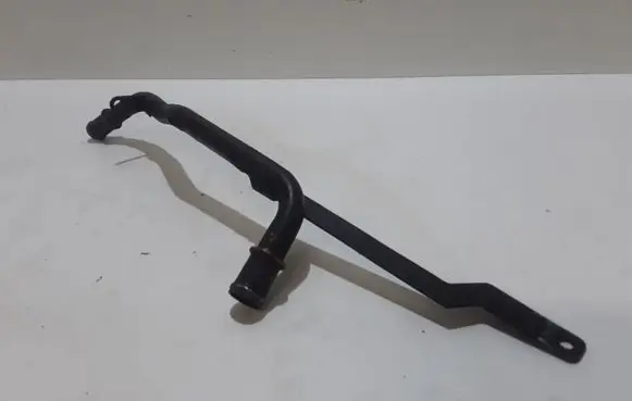 Audi A8 S8 D3 4E Engine coolant pipe/hose