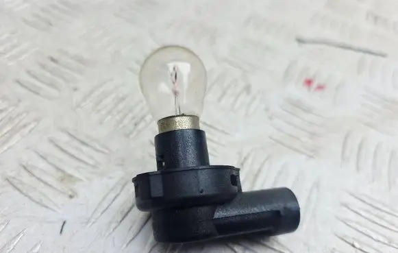 Opel Adam Tail light bulb cover holder 19008000