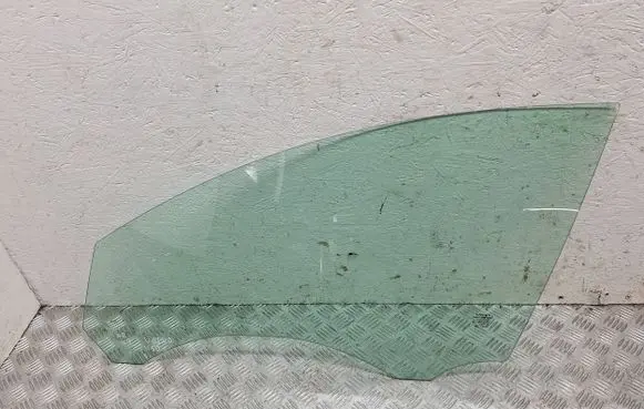 Volvo V50 Front door window glass four-door 30779421 43R001105