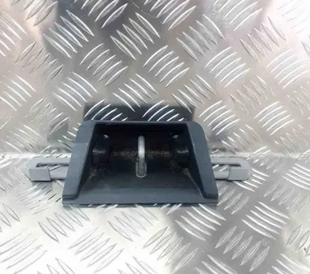 Volvo XC90 Rear door lock loop/hook striker 39831946