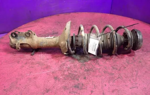 Front shock absorber with coil spring