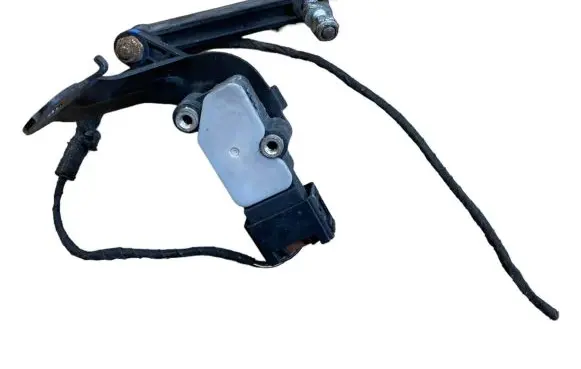 BMW X5M F85 Headlight/headlamp level sensor 6853747 37146853747