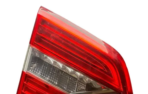 Skoda Superb B6 (3T) Tailgate rear/tail lights 3T5945093B 3T5945093A