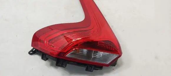 Volvo V40 Rear/tail lights 31395844