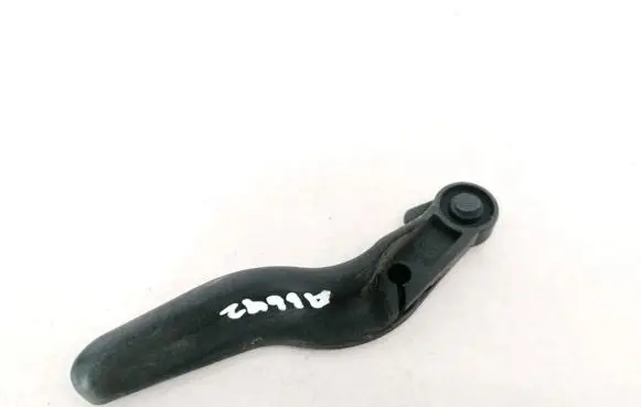 Opel Vectra B Engine bonnet (hood) release handle
