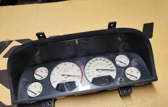 Jeep Grand Cherokee (WJ) Speedometer (instrument cluster) 56042943AI