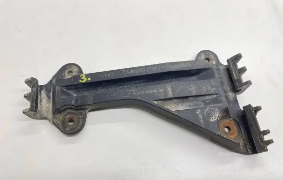 Audi A6 S6 C4 4A Front bumper mounting bracket 4A0807283A