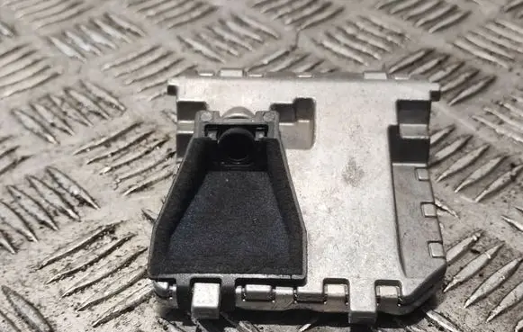 Windshield/windscreen camera