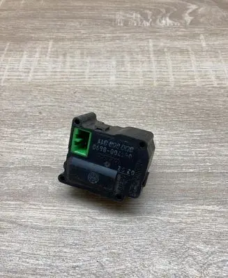 Volkswagen Phaeton Air flap motor/actuator 3D0959311 0637008690