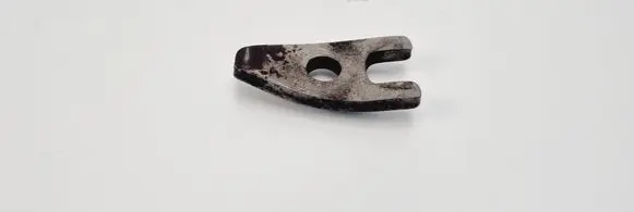 KIA Carnival Fuel Injector clamp holder 